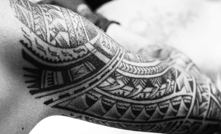 Tatouage personnalisé, Frontignan, Fine Line Tattoo